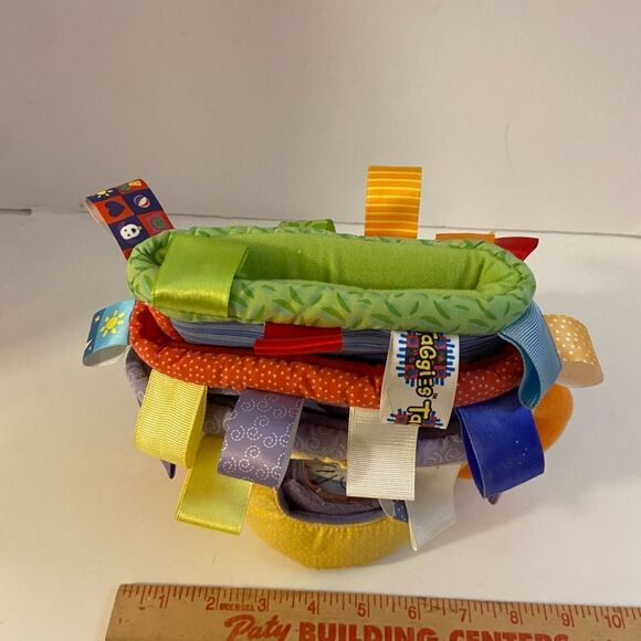 Taggie 3 stackable learning soft cups - Picture 1 of 4
